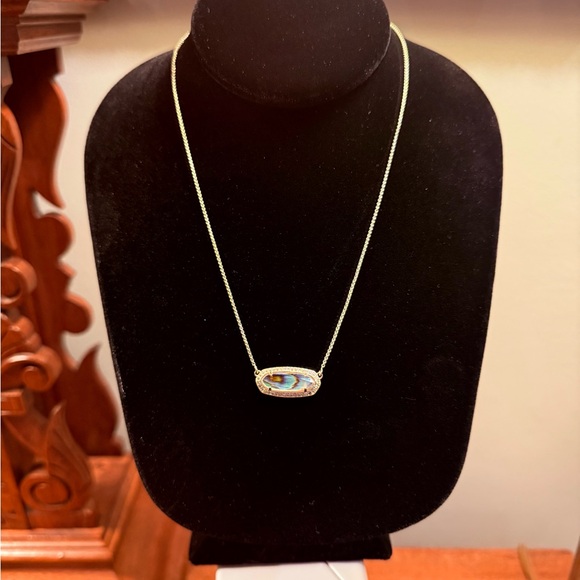 Kendra Scott Eva 14k Gold Multicolor Abalone 19” Pendant Necklace - Picture 5 of 12